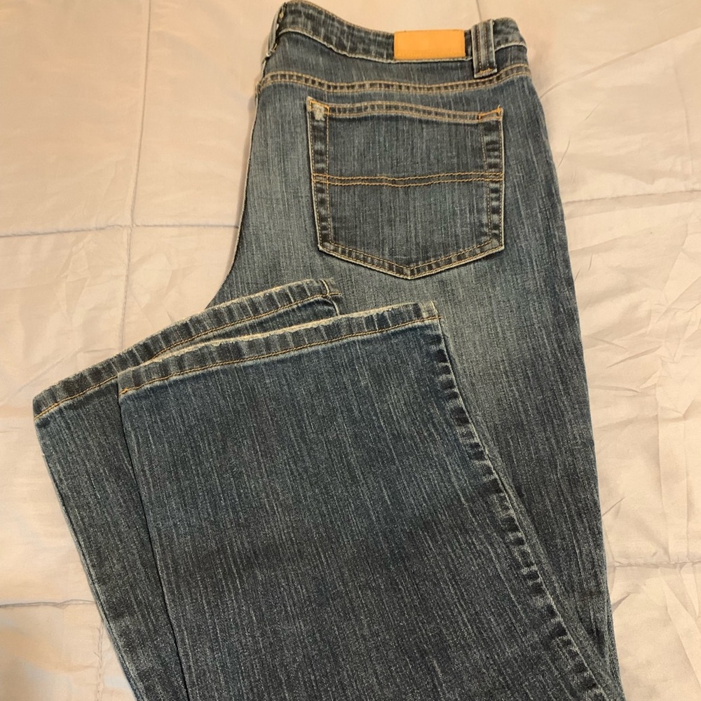 Tommy Hilfiger Low Rise Boot Cut Jeans